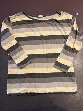 GAP Striped Crewneck Top in Gray and Cream Size Small Cotton